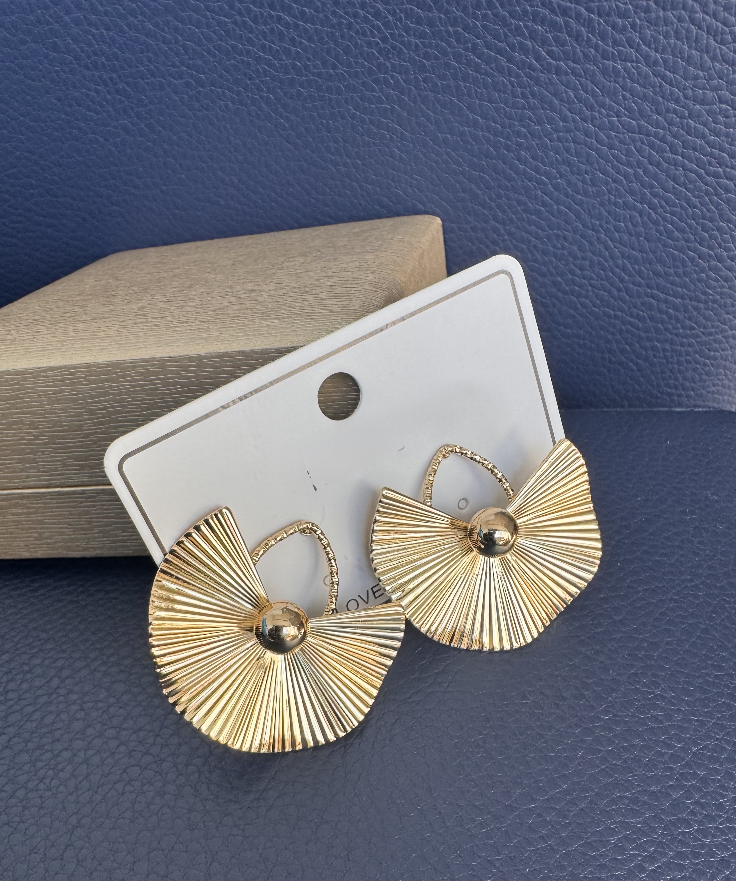 Elegant Fan Statement Earrings